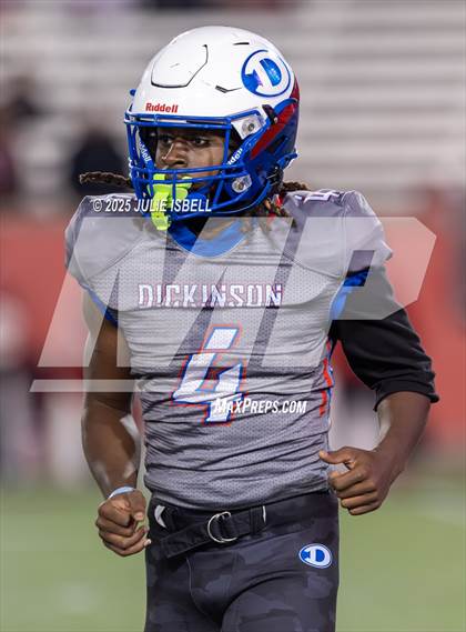 Thumbnail 1 in North Shore vs. Dickinson (UIL 6A D1 Football Regional Final) photogallery.