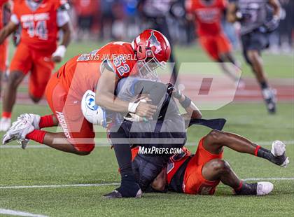 Thumbnail 1 in North Shore vs. Dickinson (UIL 6A D1 Football Regional Final) photogallery.