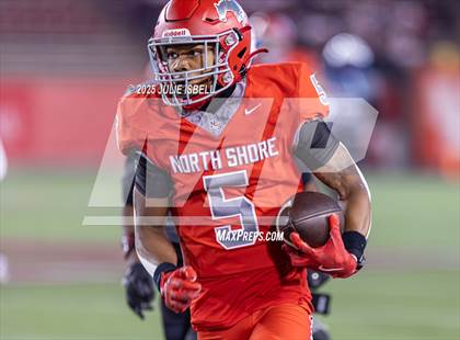 Thumbnail 3 in North Shore vs. Dickinson (UIL 6A D1 Football Regional Final) photogallery.
