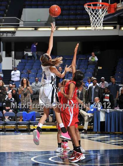 Thumbnail 1 in Serra vs. Windward (CIF SS D4AA Final) photogallery.