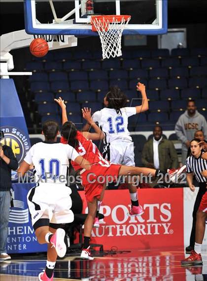 Thumbnail 1 in Serra vs. Windward (CIF SS D4AA Final) photogallery.