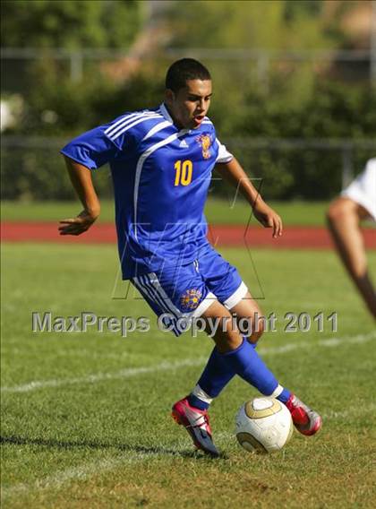 Thumbnail 3 in Linden vs. Sonora photogallery.