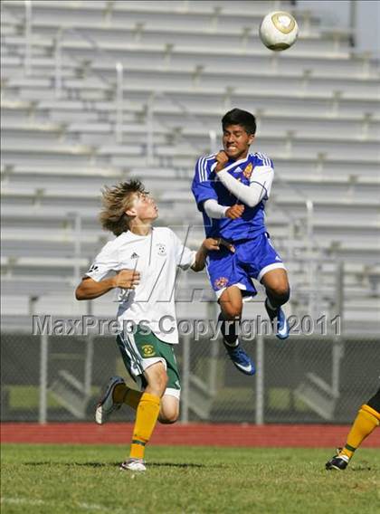 Thumbnail 1 in Linden vs. Sonora photogallery.