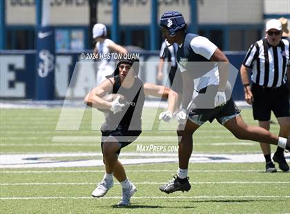 Thumbnail 3 in San Clemente vs. St. John Bosco (Brave 8 Invitational) photogallery.