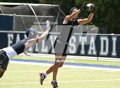 Thumbnail 1 in San Clemente vs. St. John Bosco (Brave 8 Invitational) photogallery.