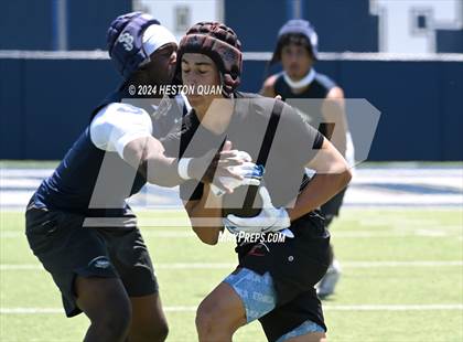 Thumbnail 2 in San Clemente vs. St. John Bosco (Brave 8 Invitational) photogallery.