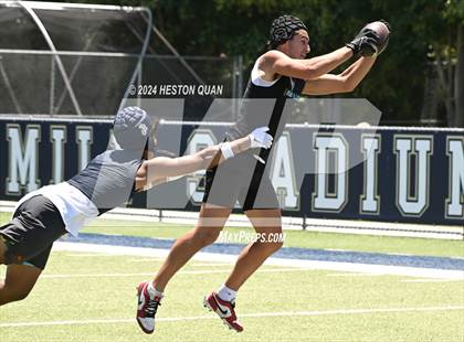 Thumbnail 3 in San Clemente vs. St. John Bosco (Brave 8 Invitational) photogallery.