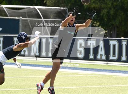 Thumbnail 3 in San Clemente vs. St. John Bosco (Brave 8 Invitational) photogallery.