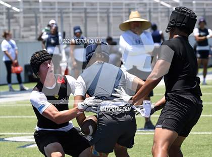 Thumbnail 2 in San Clemente vs. St. John Bosco (Brave 8 Invitational) photogallery.