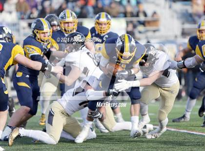 Thumbnail 2 in Southern Columbia Area vs. Wilmington Area (PIAA 2A Championship) photogallery.