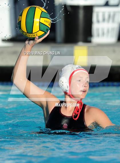 Thumbnail 2 in San Clemente vs. Santa Margarita (CIF SS D2 Final) photogallery.