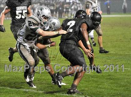 Thumbnail 1 in De La Salle vs. Servite (CIF State Open Division Final) photogallery.