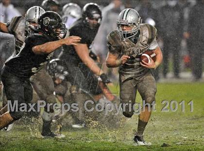 Thumbnail 2 in De La Salle vs. Servite (CIF State Open Division Final) photogallery.