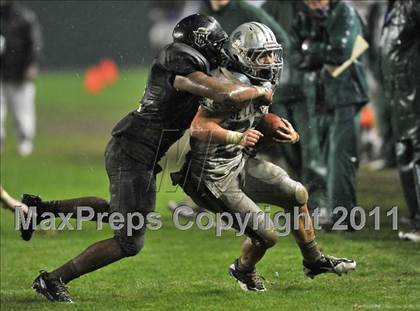Thumbnail 2 in De La Salle vs. Servite (CIF State Open Division Final) photogallery.