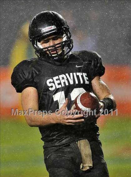 Thumbnail 1 in De La Salle vs. Servite (CIF State Open Division Final) photogallery.