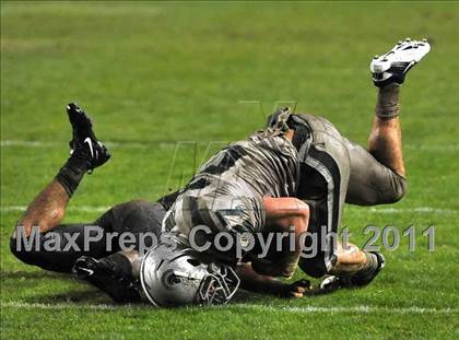 Thumbnail 1 in De La Salle vs. Servite (CIF State Open Division Final) photogallery.