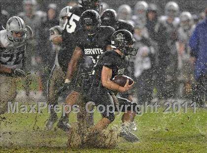 Thumbnail 1 in De La Salle vs. Servite (CIF State Open Division Final) photogallery.