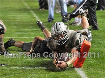 Thumbnail 1 in De La Salle vs. Servite (CIF State Open Division Final) photogallery.