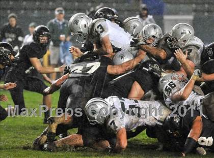 Thumbnail 3 in De La Salle vs. Servite (CIF State Open Division Final) photogallery.