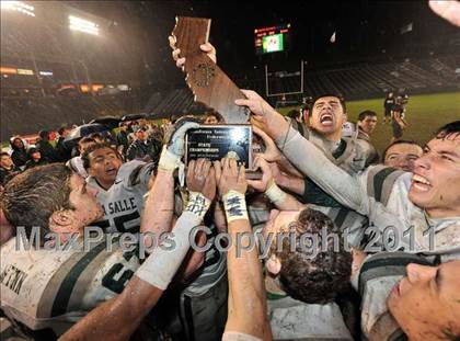 Thumbnail 3 in De La Salle vs. Servite (CIF State Open Division Final) photogallery.