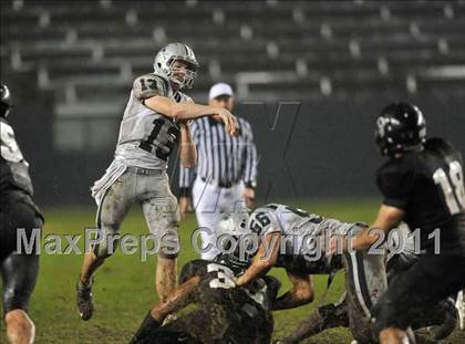 Thumbnail 3 in De La Salle vs. Servite (CIF State Open Division Final) photogallery.