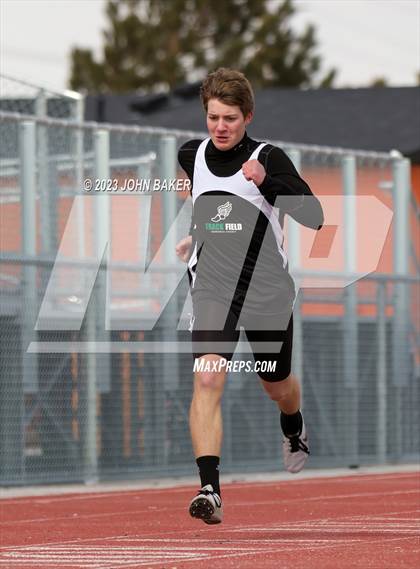 Thumbnail 1 in Fernley League Meet (400 Meters) photogallery.