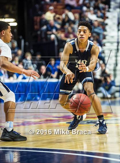 Thumbnail 3 in East Catholic vs. Middletown (CIAC Class L Final) photogallery.