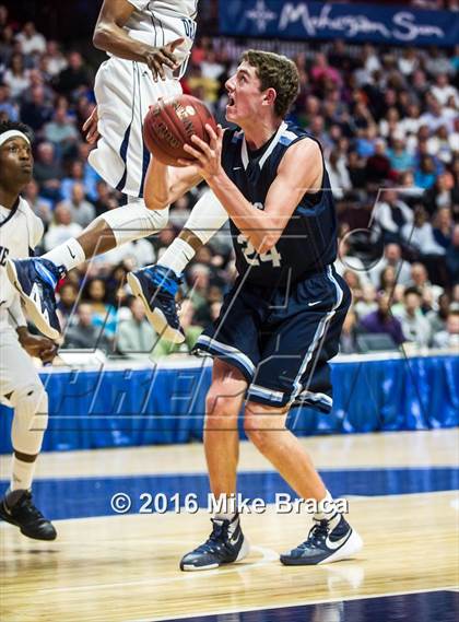 Thumbnail 3 in East Catholic vs. Middletown (CIAC Class L Final) photogallery.