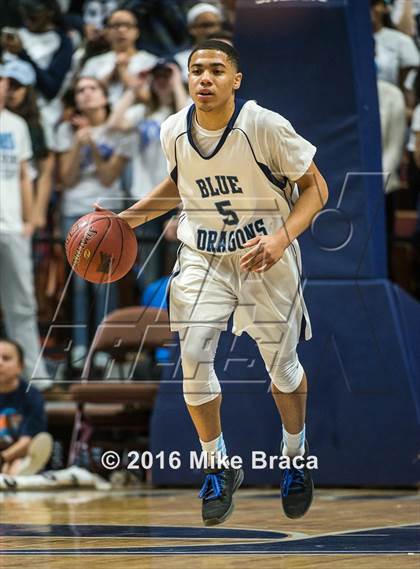 Thumbnail 1 in East Catholic vs. Middletown (CIAC Class L Final) photogallery.