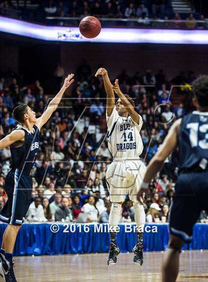 Thumbnail 2 in East Catholic vs. Middletown (CIAC Class L Final) photogallery.