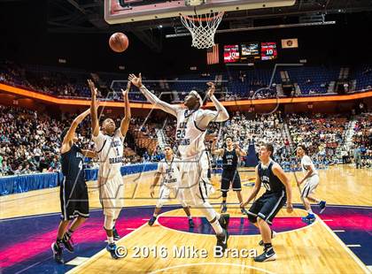 Thumbnail 1 in East Catholic vs. Middletown (CIAC Class L Final) photogallery.