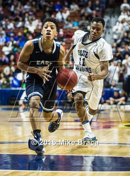 Thumbnail 3 in East Catholic vs. Middletown (CIAC Class L Final) photogallery.