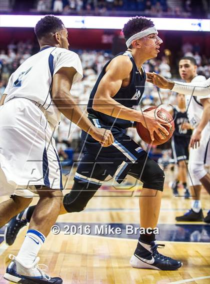 Thumbnail 3 in East Catholic vs. Middletown (CIAC Class L Final) photogallery.