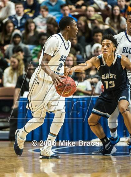 Thumbnail 1 in East Catholic vs. Middletown (CIAC Class L Final) photogallery.