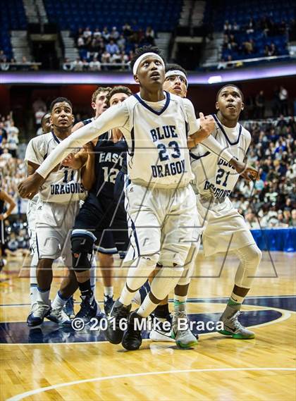 Thumbnail 1 in East Catholic vs. Middletown (CIAC Class L Final) photogallery.