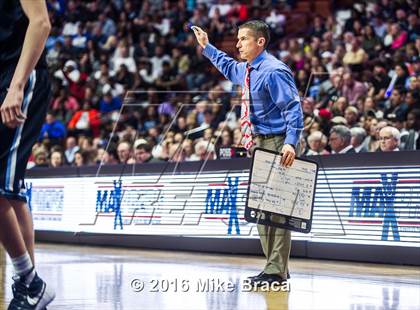 Thumbnail 3 in East Catholic vs. Middletown (CIAC Class L Final) photogallery.