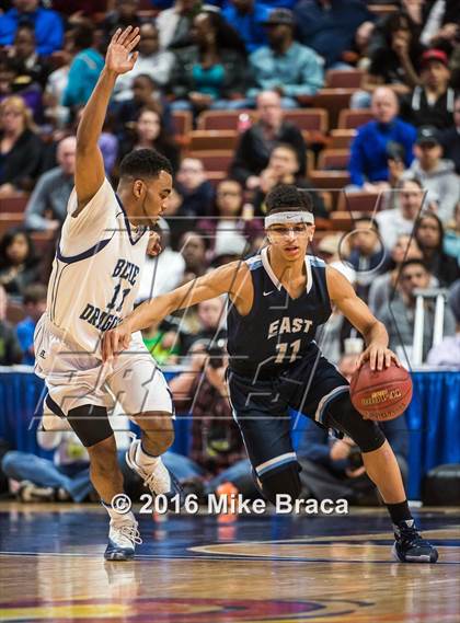 Thumbnail 2 in East Catholic vs. Middletown (CIAC Class L Final) photogallery.