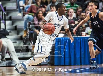Thumbnail 1 in East Catholic vs. Middletown (CIAC Class L Final) photogallery.