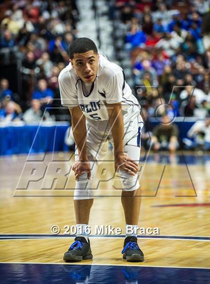 Thumbnail 2 in East Catholic vs. Middletown (CIAC Class L Final) photogallery.