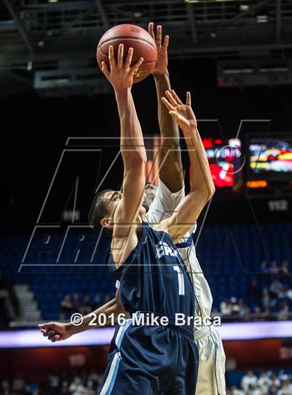 Thumbnail 1 in East Catholic vs. Middletown (CIAC Class L Final) photogallery.