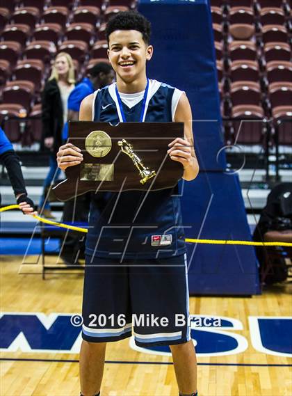 Thumbnail 2 in East Catholic vs. Middletown (CIAC Class L Final) photogallery.