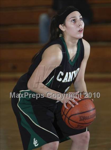 Thumbnail 2 in Serra vs. Canyon (La Canada Tournament) photogallery.