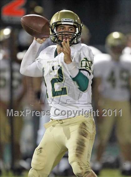 Thumbnail 2 in Mira Costa @ Narbonne photogallery.