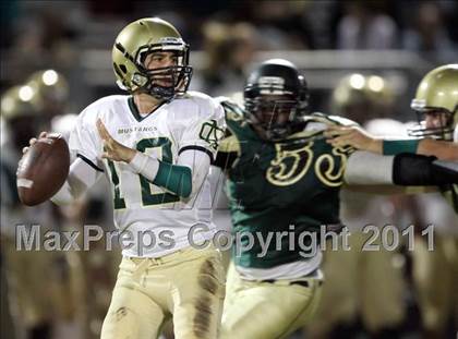Thumbnail 1 in Mira Costa @ Narbonne photogallery.