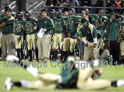 Thumbnail 1 in Mira Costa @ Narbonne photogallery.