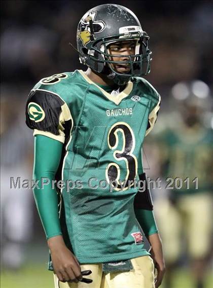 Thumbnail 1 in Mira Costa @ Narbonne photogallery.