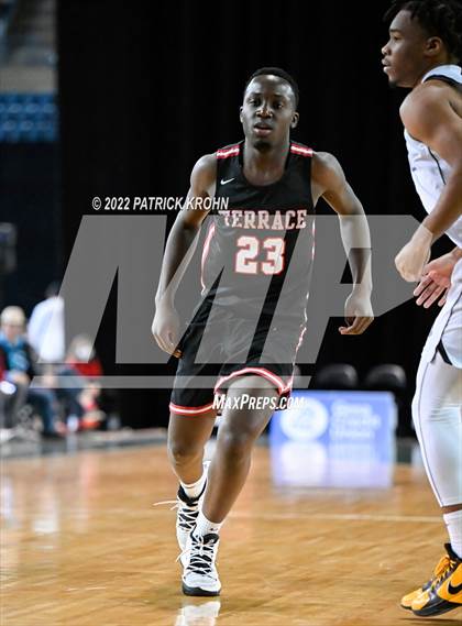 Thumbnail 1 in Mountlake Terrace vs. Garfield (WIAA 3A Round 4 State Playoff) photogallery.