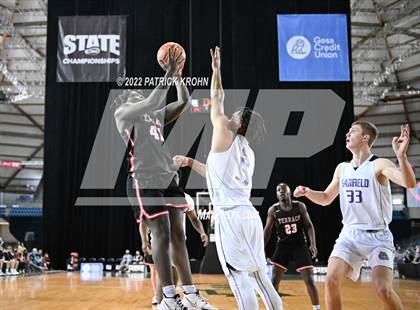 Thumbnail 1 in Mountlake Terrace vs. Garfield (WIAA 3A Round 4 State Playoff) photogallery.