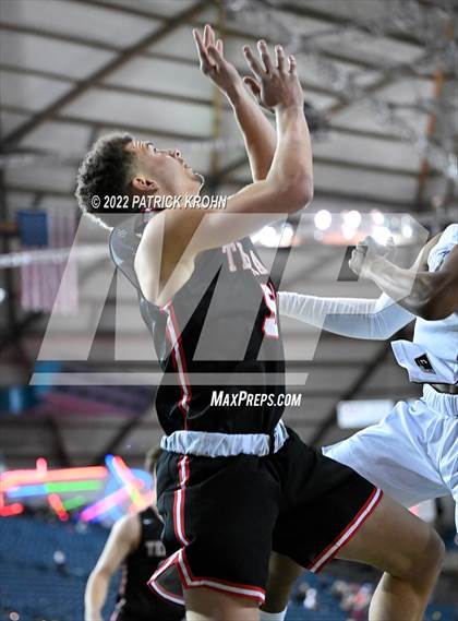 Thumbnail 2 in Mountlake Terrace vs. Garfield (WIAA 3A Round 4 State Playoff) photogallery.