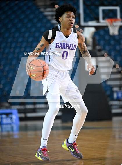 Thumbnail 1 in Mountlake Terrace vs. Garfield (WIAA 3A Round 4 State Playoff) photogallery.